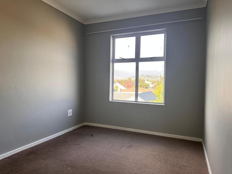 1 Bedroom Property for Sale in Guldenland Western Cape